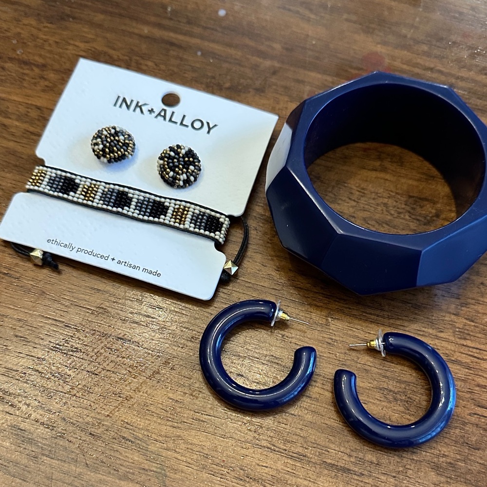 Lot 2 bracelet and earring sets from ink and allow. New